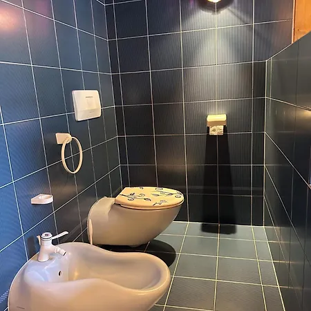 Rosaklein-30m2 & Rubinagross-100m2 Apartment *