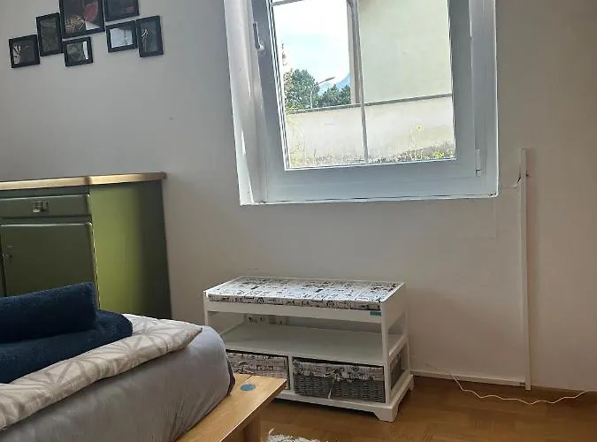 Rosaklein-30m2 & Rubinagross-100m2 Apartment *