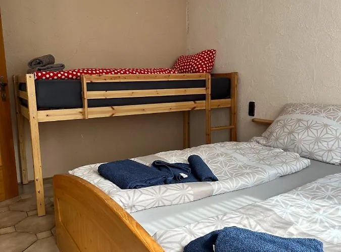 Rosaklein-30m2 & Rubinagross-100m2